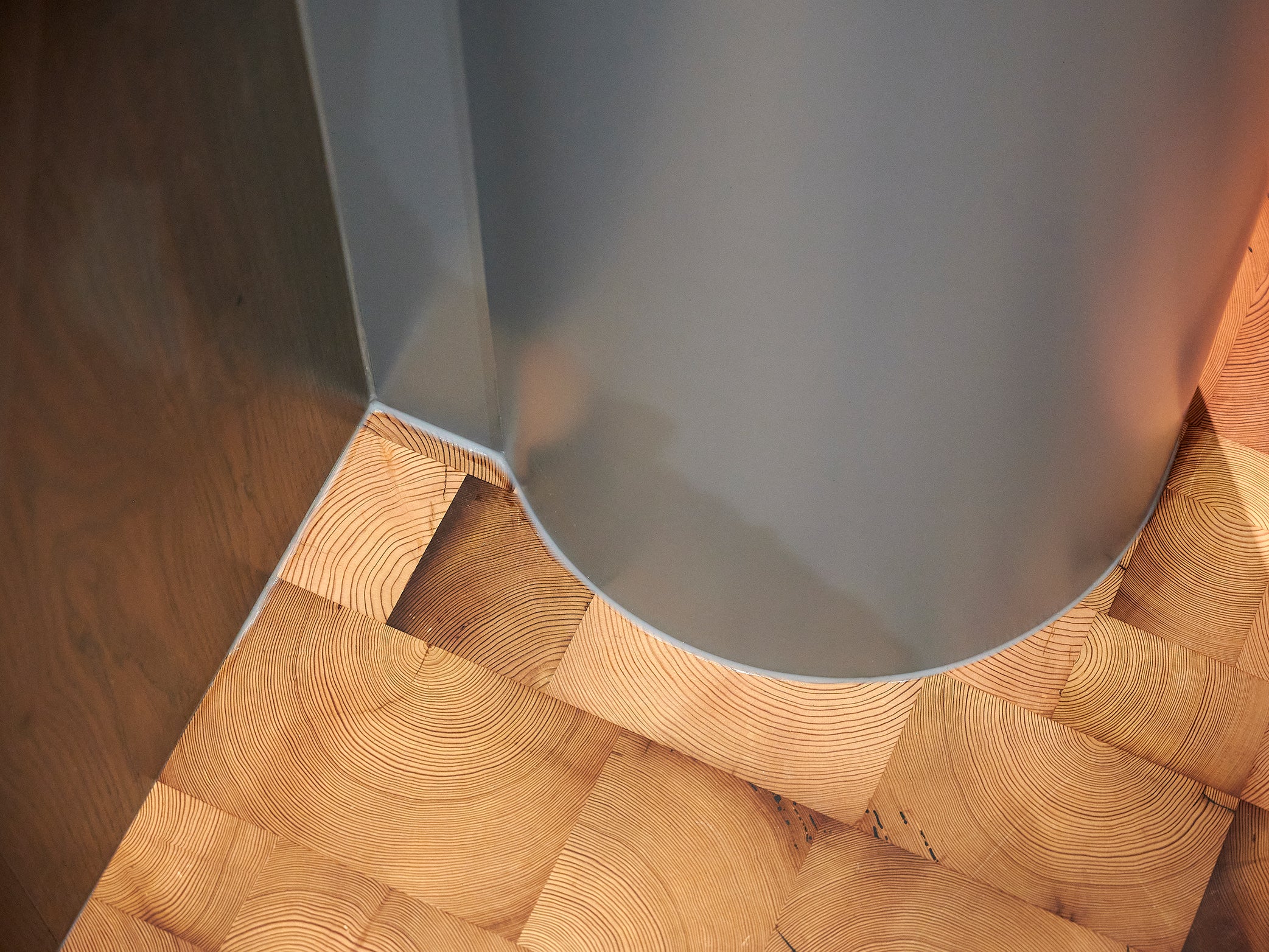 Manufaktur Diele Stirnholz Stalllärche (Unikat)