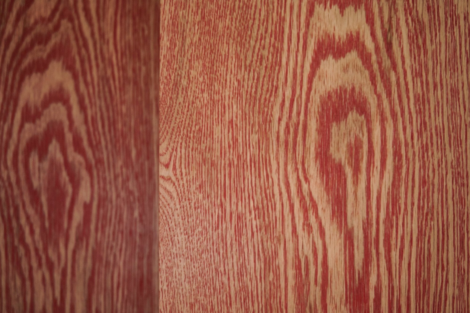 Einganstüre Sonderanfertigung mit Furnier Eiche gebürstet rot gekalkt