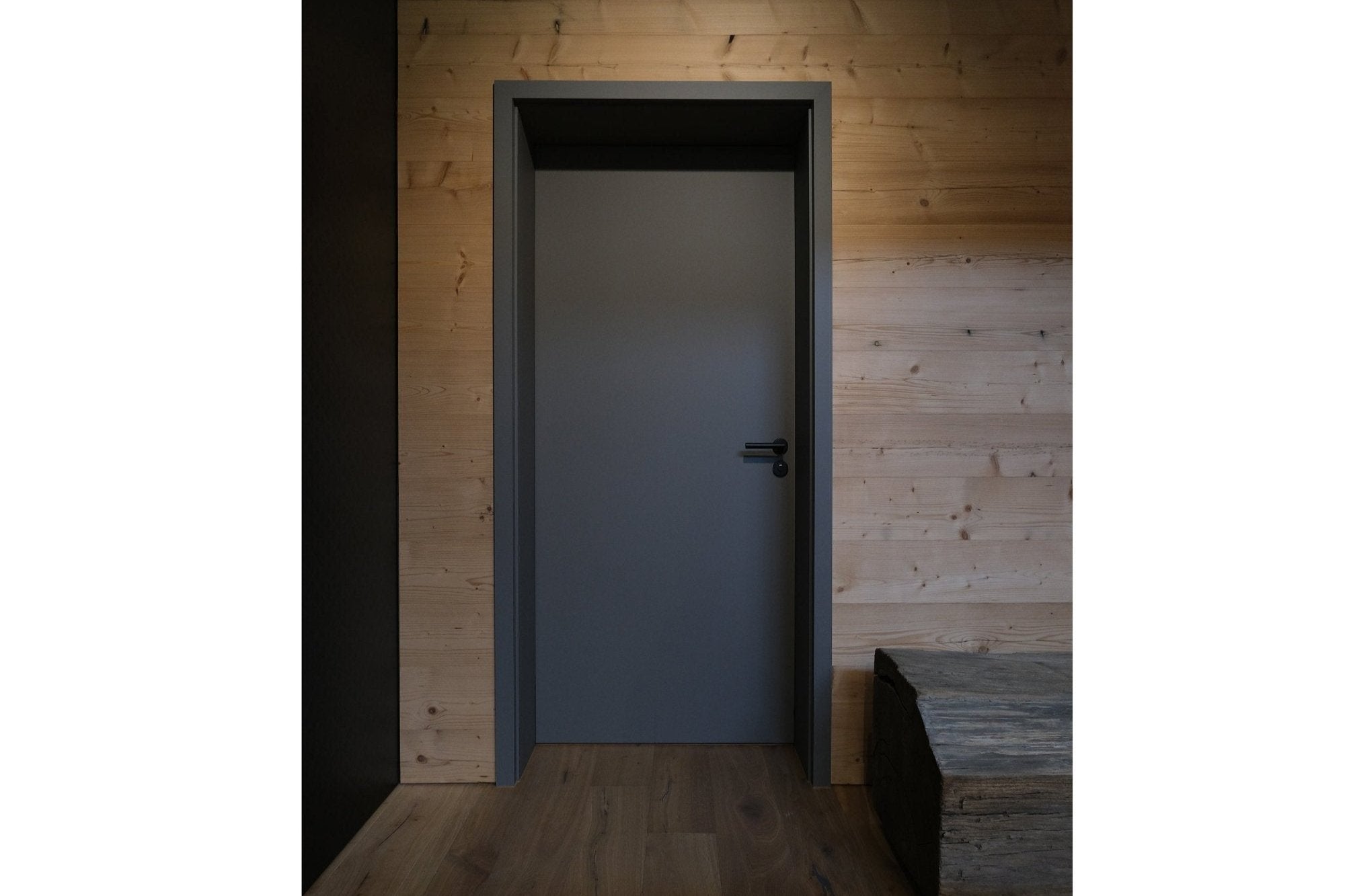 Futtertür uni grau supermatt mit Antifingerprint Effekt